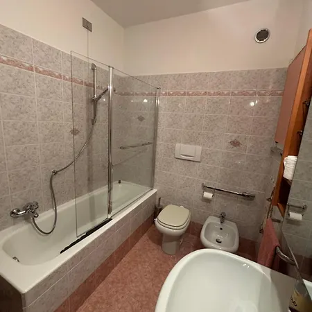 Ortensia Lake Como - Perfect For Couple And Pets Varenna Exterior photo